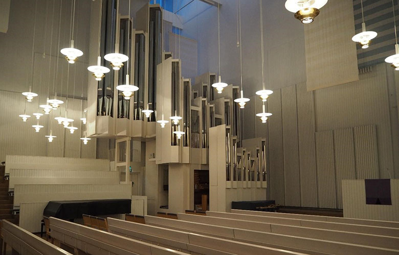 ヘルシンキ・ミュールマキ教会