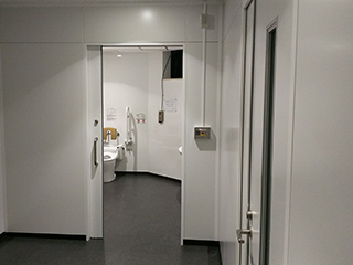 トイレ設備・トイレブース