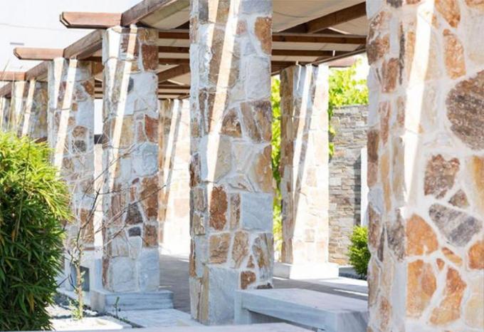 ロッククリフシリーズ